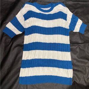 Men’s two tone cable knit top